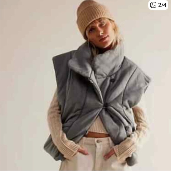 #603 Free People Roll With Us Puffer Vest Large - Picture 3 of 7
